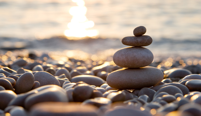 rock-cairns-on-beach