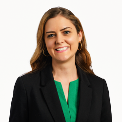 Headshot Kelli Forde